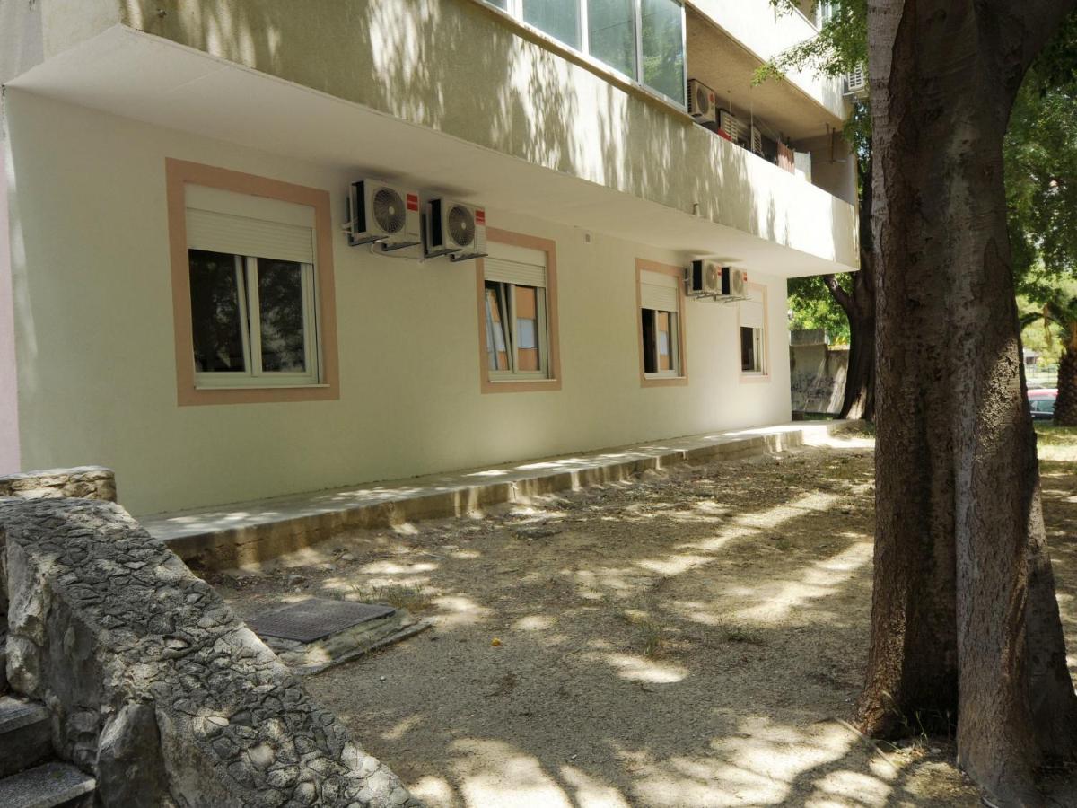 Oasis Hostel Split Bagian luar foto