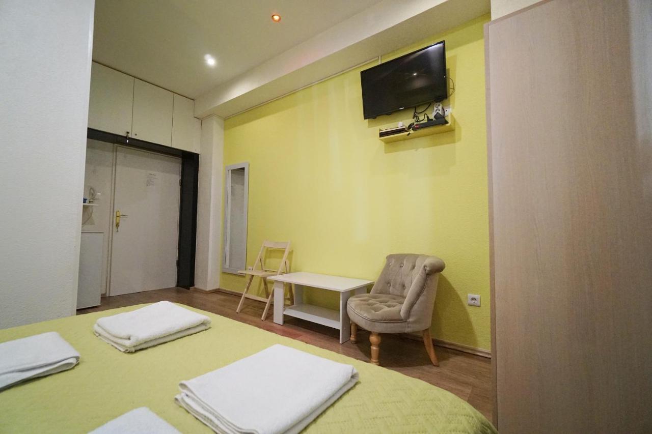 Oasis Hostel Split Bagian luar foto