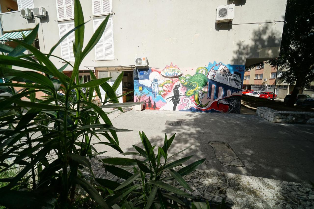 Oasis Hostel Split Bagian luar foto