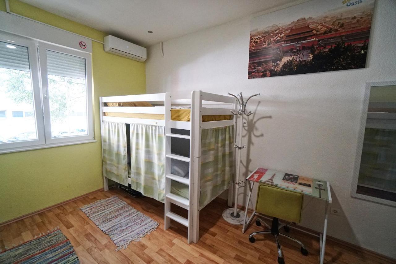 Oasis Hostel Split Bagian luar foto